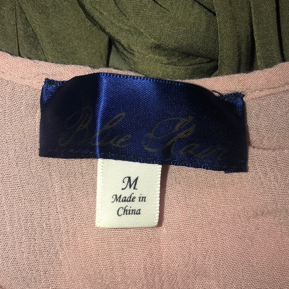 Perfect Summer Top - Picture 2 of 2